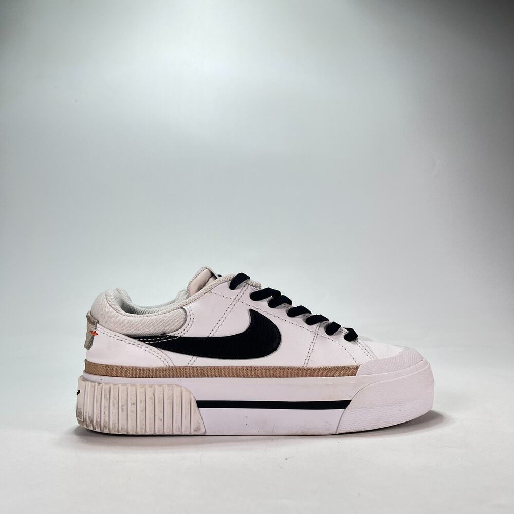 Nike Court Legacy Lift White Black Platform Sneakers DM7590-100 Women's Size 5.5